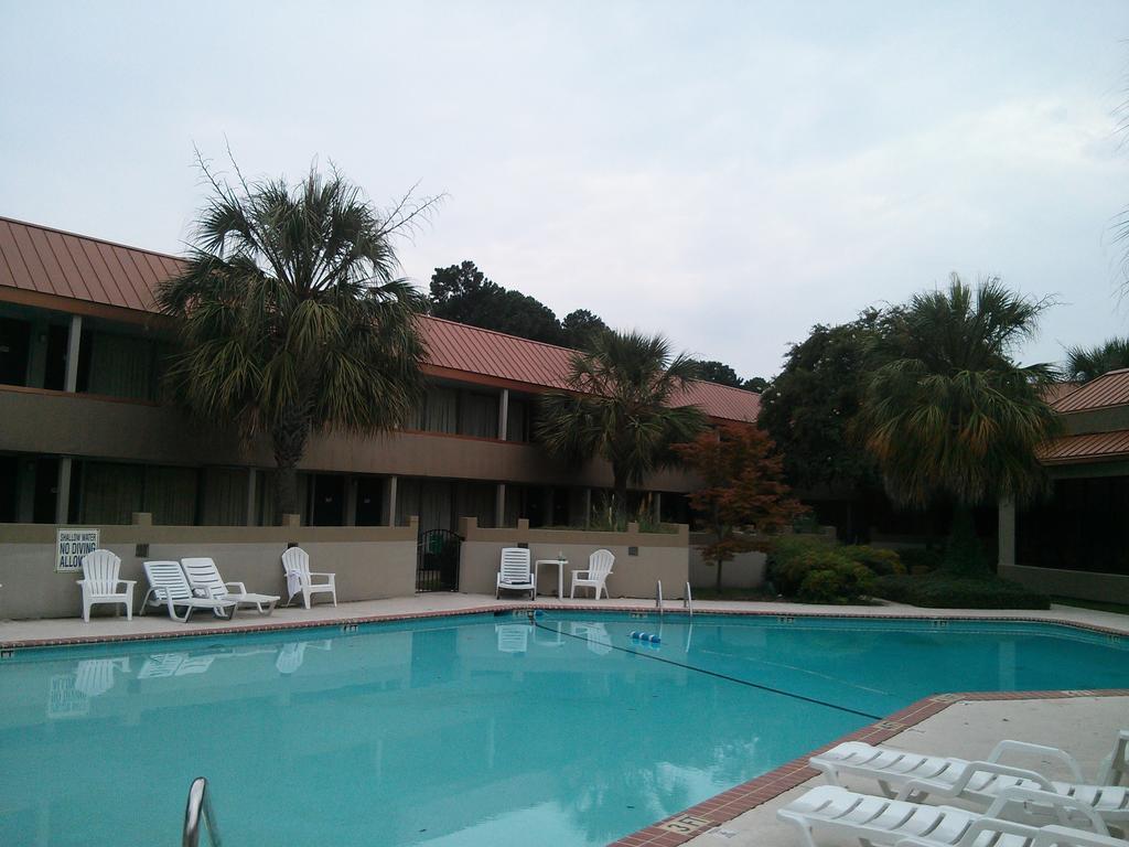 Motel 6-Florence, Sc Екстериор снимка